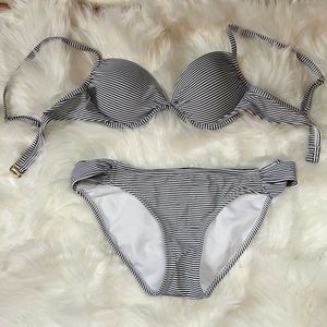 Womens size M top size L bottom striped navy swimsuit